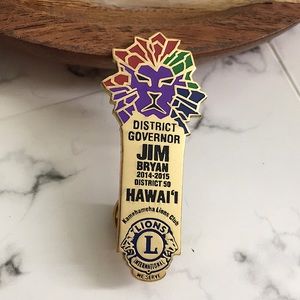 🖤NEW Lions club pin